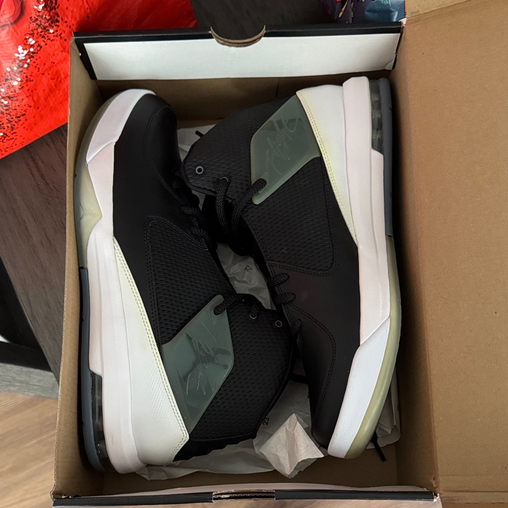 Jordan Air Incline